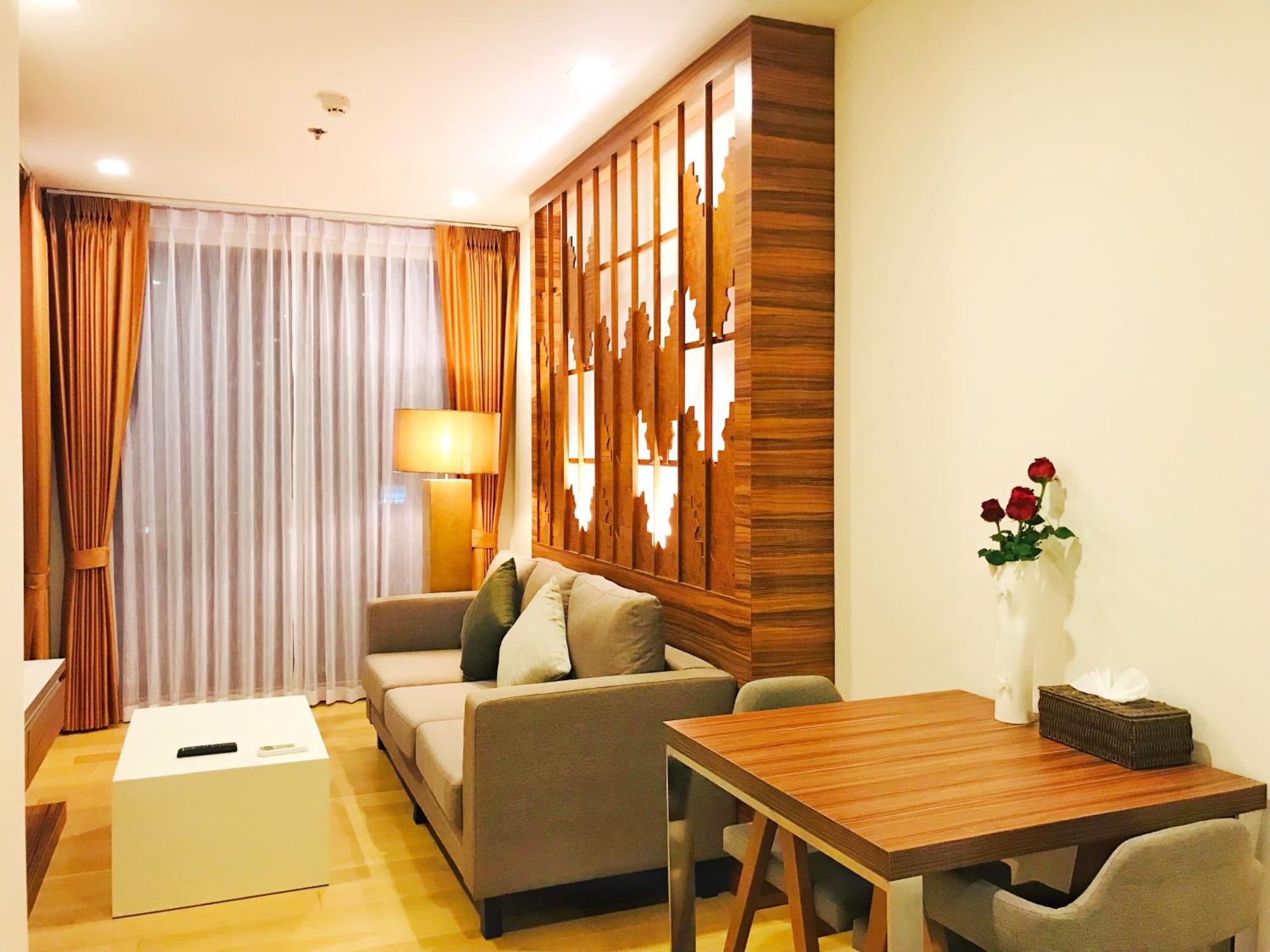 The Astra Suites 치앙마이 외부 사진