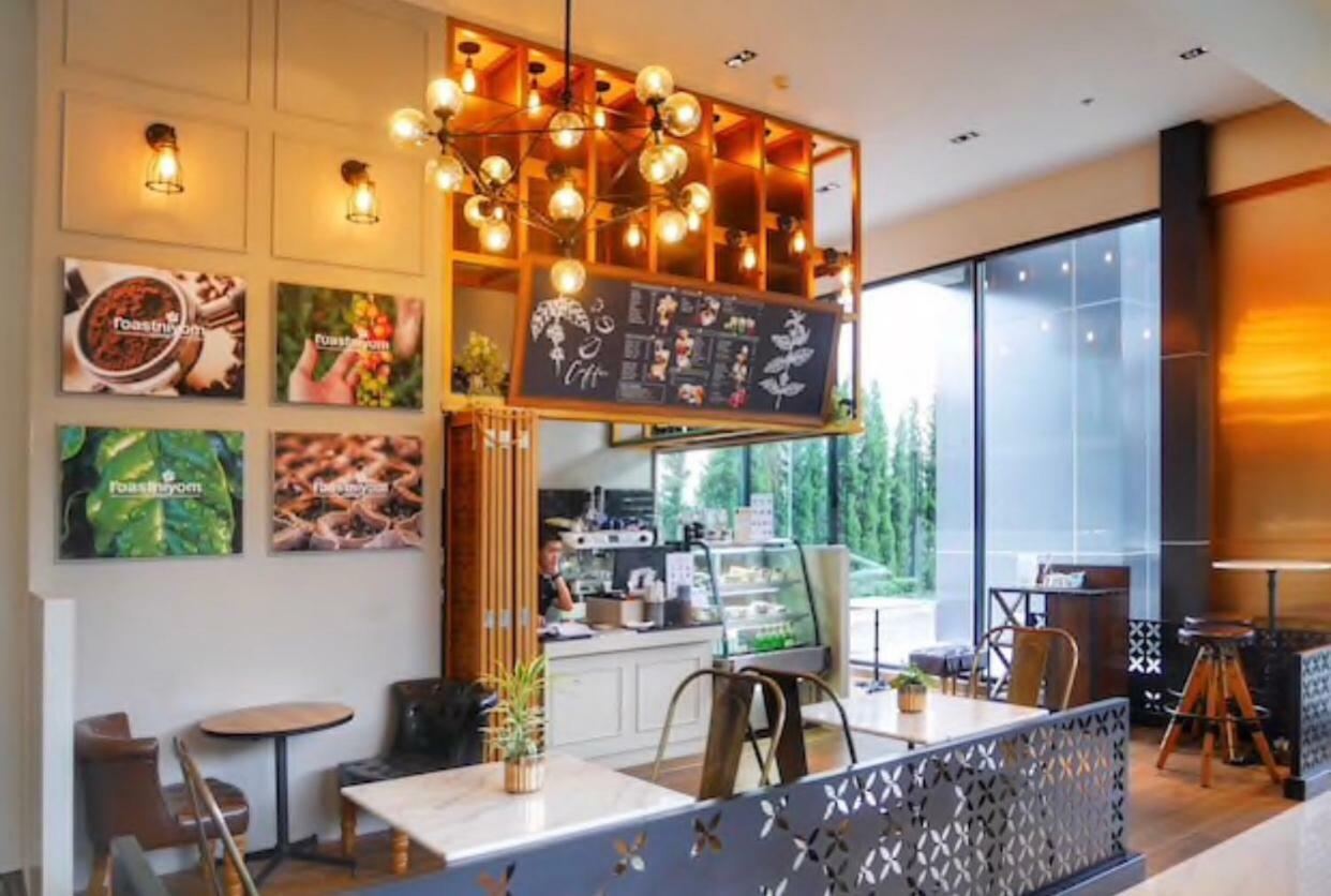 The Astra Suites 치앙마이 외부 사진