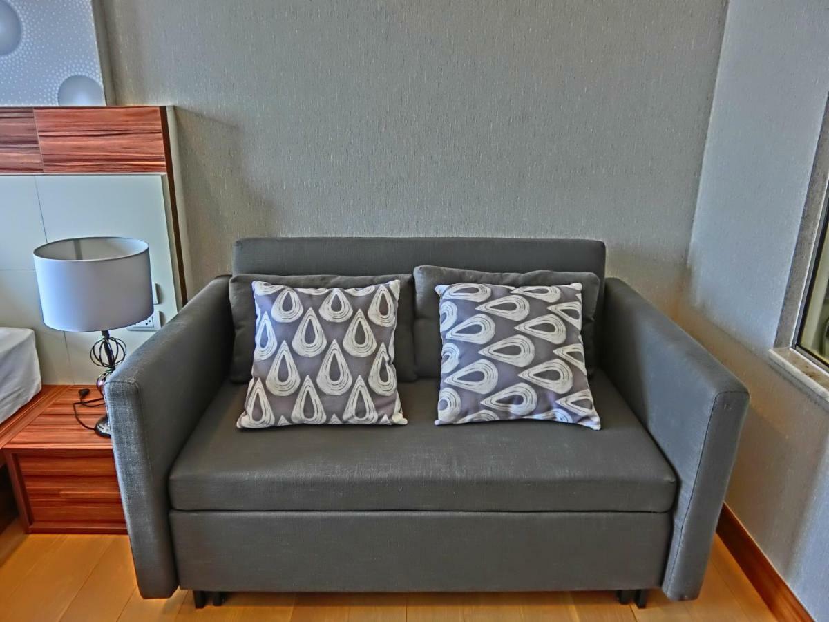 The Astra Suites 치앙마이 외부 사진